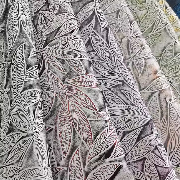 Classical Leaf Leather Fabric Two Tone Faux PU Embossed Foliage Leather For Shoes Bags