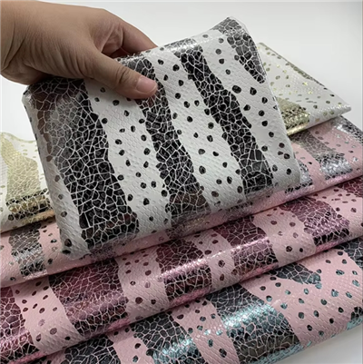 Dicat Hot Stamping Cetakan Leopard Cosmetic Pu Kulit Ungu Fabrik Untuk Beg, Kasut